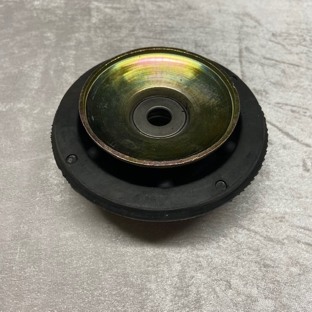 Federbeinstützlager GenQParts V357412329 Seat VW Golf Jetta Vento NOS