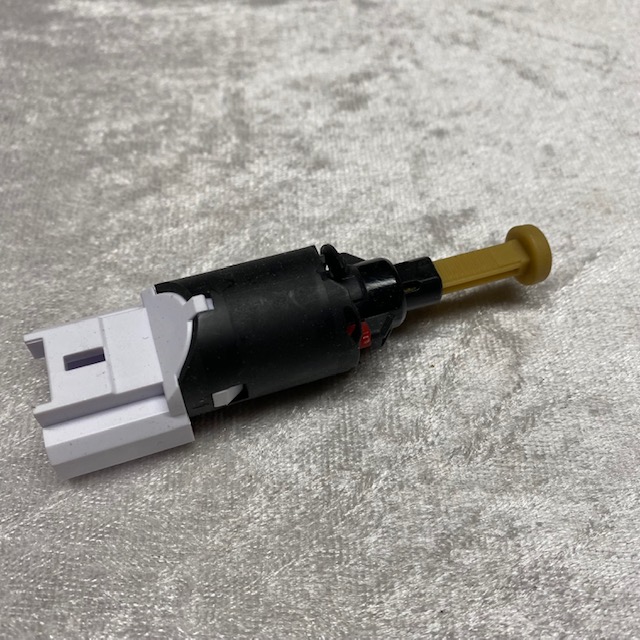 Bremslichtschalter Facet 7.1197 Citroen Berlingo C1 C2 Xsara NOS